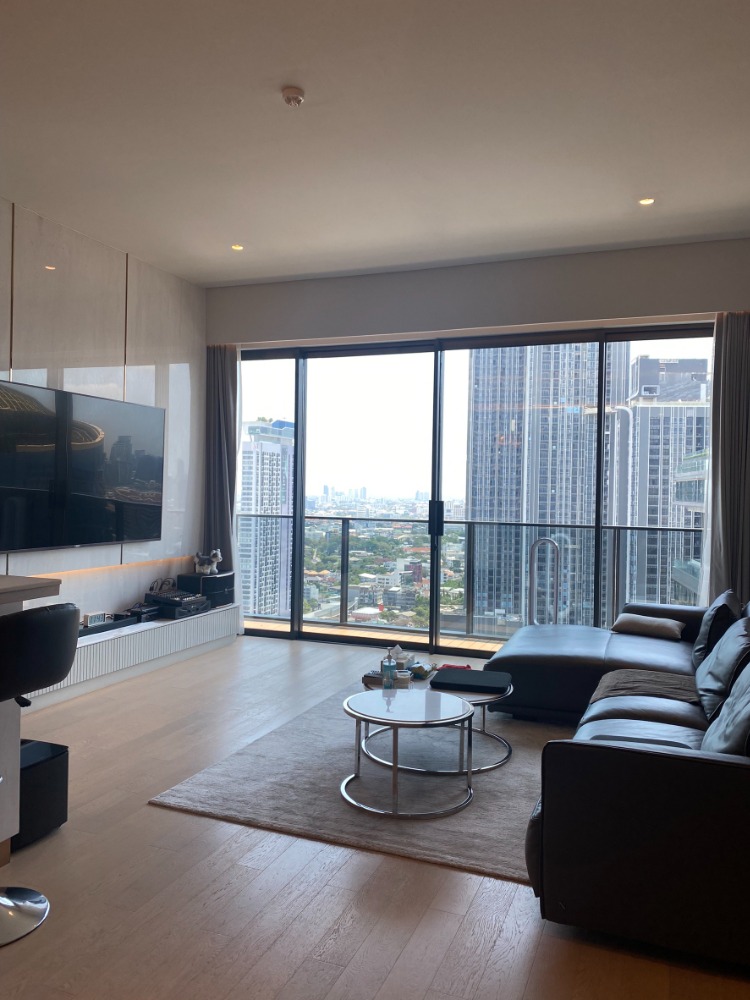 For SaleCondoSukhumvit, Asoke, Thonglor : Condo for sale TELA Thonglor, size 2 bedrooms, 2 bathrooms, usable area 111 sq m, 23rd floor, selling for 50,470,000 ฿, complete furniture and electrical appliances.