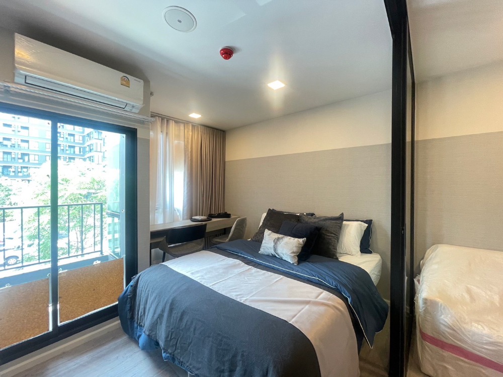 For RentCondoPathum Thani,Rangsit, Thammasat : Condo for rent, Cave Ava 1 BEDROOM, 9,500 baht/month, Building C, 3rd floor, room size 25.12 sq m, fully furnished, ready to move in.