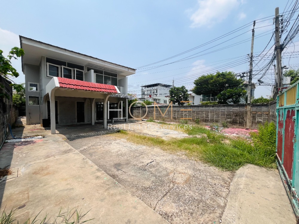 For SaleHouseChokchai 4, Ladprao 71, Ladprao 48, : Detached House Ladprao 87 Yaek 28 / 4 Bedrooms (Sale with Tenant), Detached House Ladprao 87 Yaek 28 / 4 Bedrooms (SALE WITH TENANT) RUK747