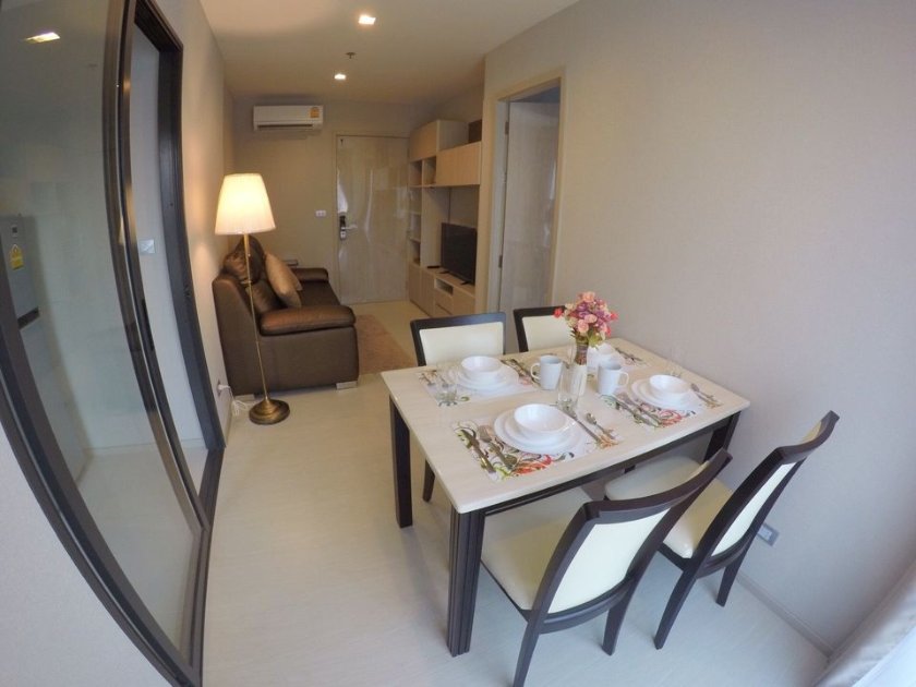 For RentCondoSukhumvit, Asoke, Thonglor : For rent 1 bed 1 bath 33 sqm 280m from BTS Thonglor fully furnished