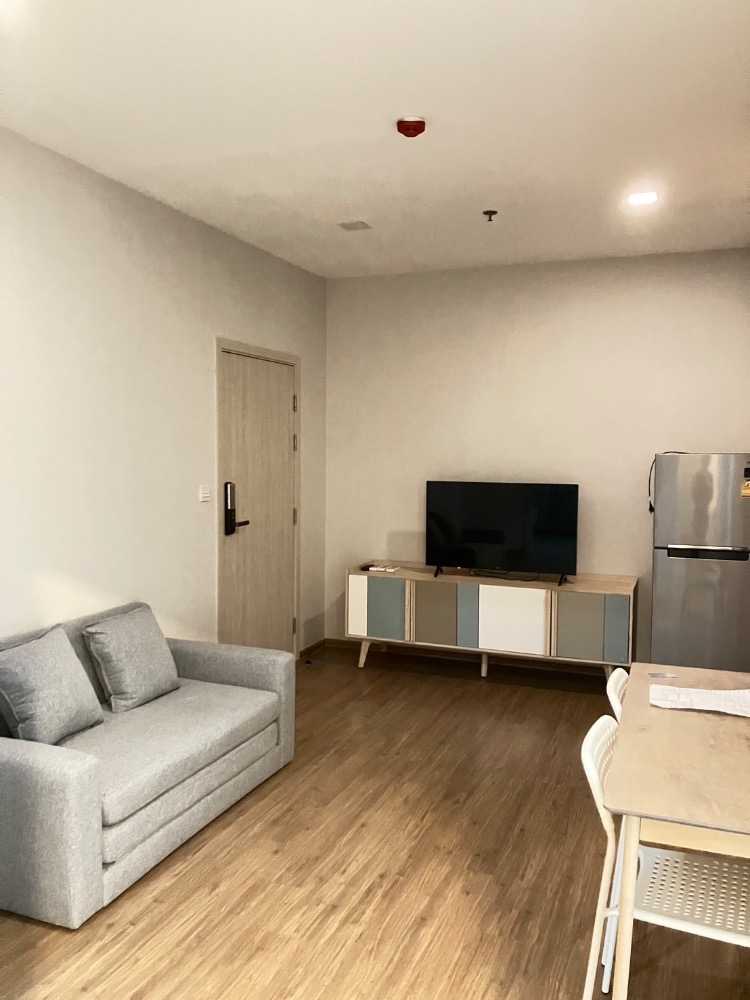 For RentCondoRamkhamhaeng, Hua Mak : Condo for rent Metris Rama 9 - Ramkhamheang, fully furnished condo, ready to move in, near the Airport. Link Ramkhamhaeng and the Orange Line!!