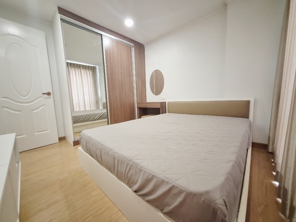 For RentCondoNana, North Nana,Sukhumvit13, Soi Nana : TTDC101 Condo for rent The Trendy Condominium, 11th floor City view 36 sq.m. 1 bedroom 1 bathroom 30,000 Baht 064-959-8900