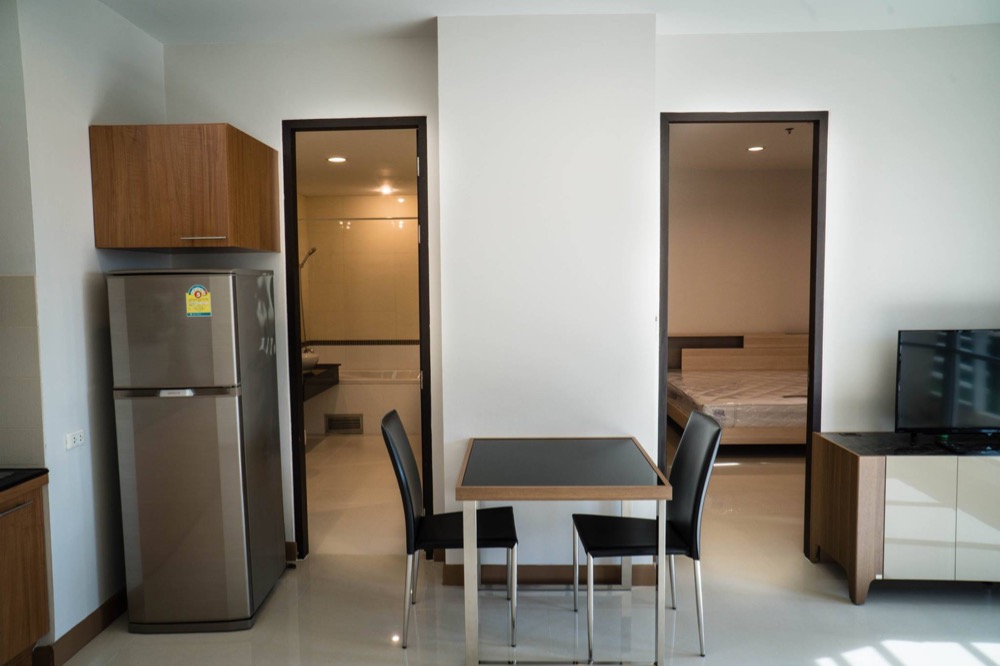 For RentCondoRatchathewi,Phayathai : For rent urgently, Condo Baan Klang Krung Siam Pathumwan (next to BTS Ratchathewi) 1 bedroom (special price)