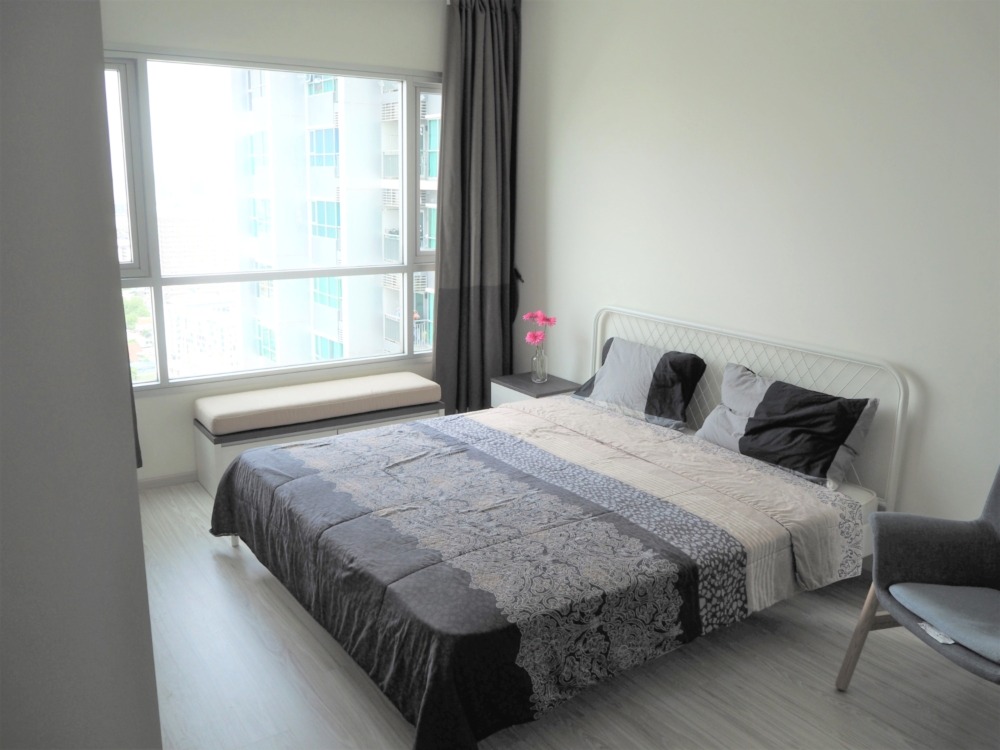 For SaleCondoRatchadapisek, Huaikwang, Suttisan : S-LRPS103 Condo for sale, Life Ratchadaphisek 2, Building B, 26th floor, city view, 56.3 sq m., 2 bedrooms, 2 bathrooms, 5.55 million, 064-959-8900