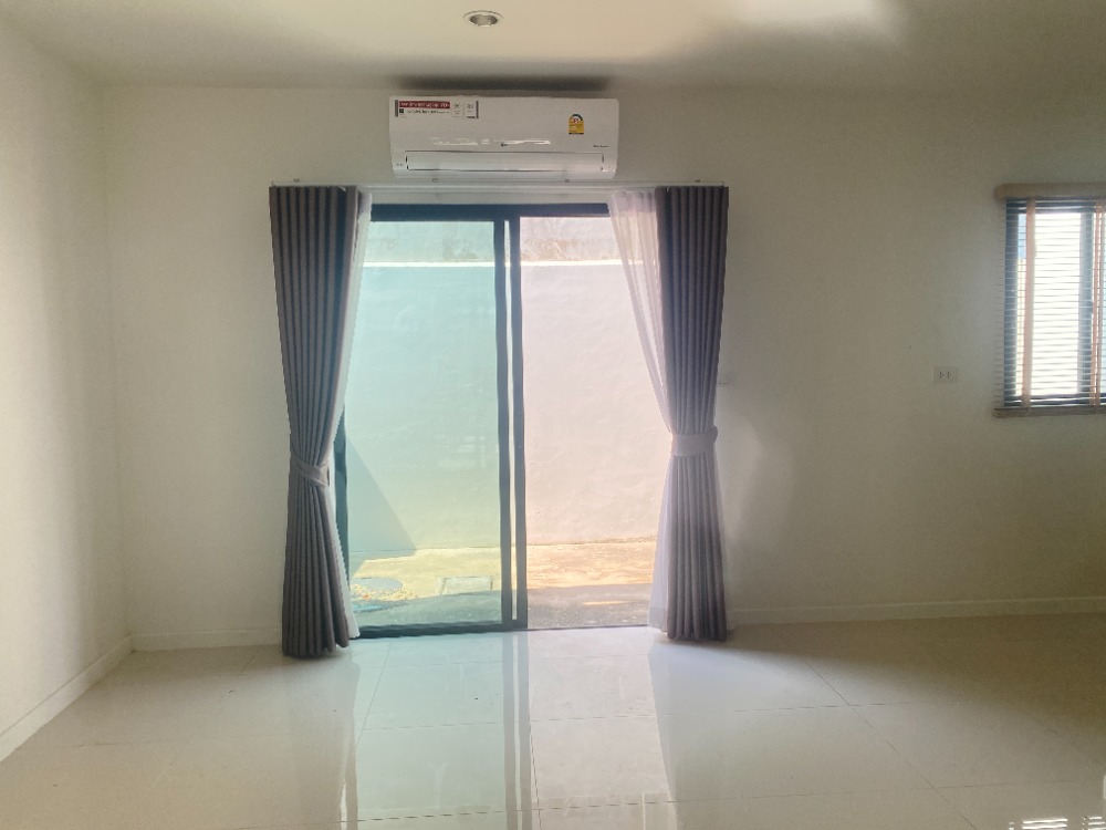 For SaleTownhousePattanakan, Srinakarin : Townhouse for sale, Unio Town Srinakarin Bangna.