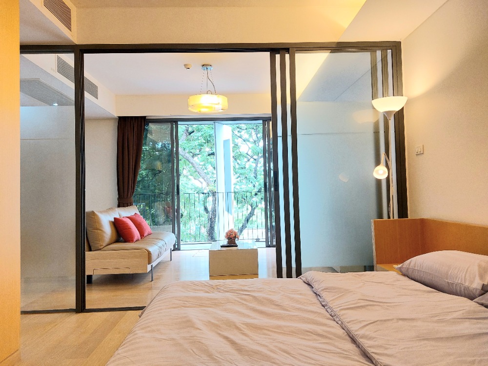 For RentCondoSukhumvit, Asoke, Thonglor : For rent: Siamese Gioia (Siamese Gioia), built-in room with wood paneling, Modern style.