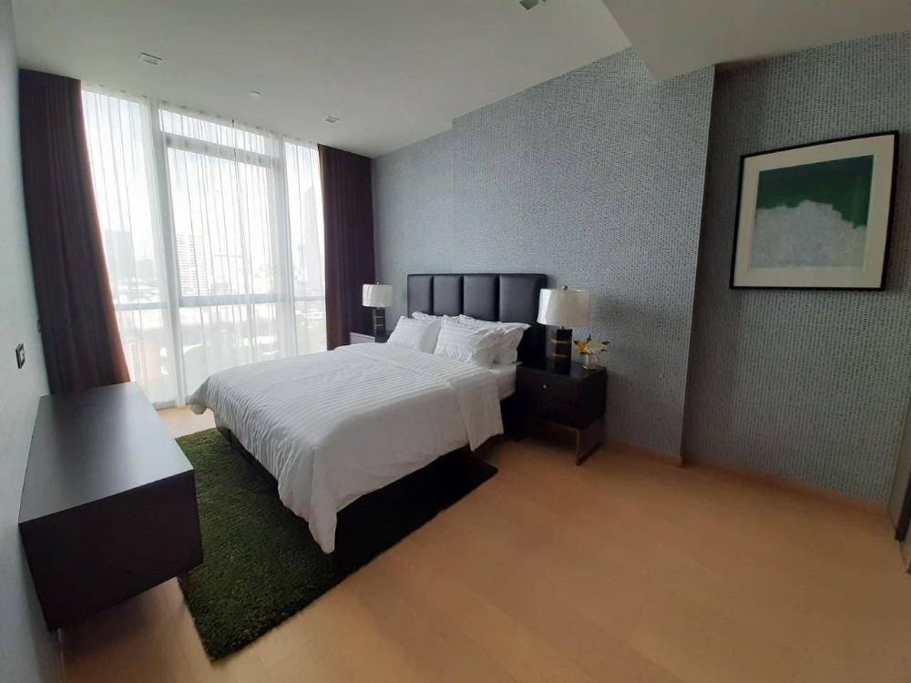 For SaleCondoSukhumvit, Asoke, Thonglor : ♦Modern Decoration♦ 05+ Floor type 03 | 125.20 sq.m. 2 Beds | Condo Near J Avenue Thonglor 2 mins., BTS Thonglor 5 mins. and Donki Mall 7 mins.