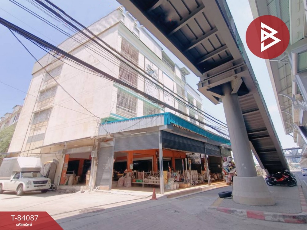 For SaleShophouseSamut Prakan,Samrong : Commercial building for sale, 5 floors, area 98.3 square meters, at the end of the house, Samut Prakan.