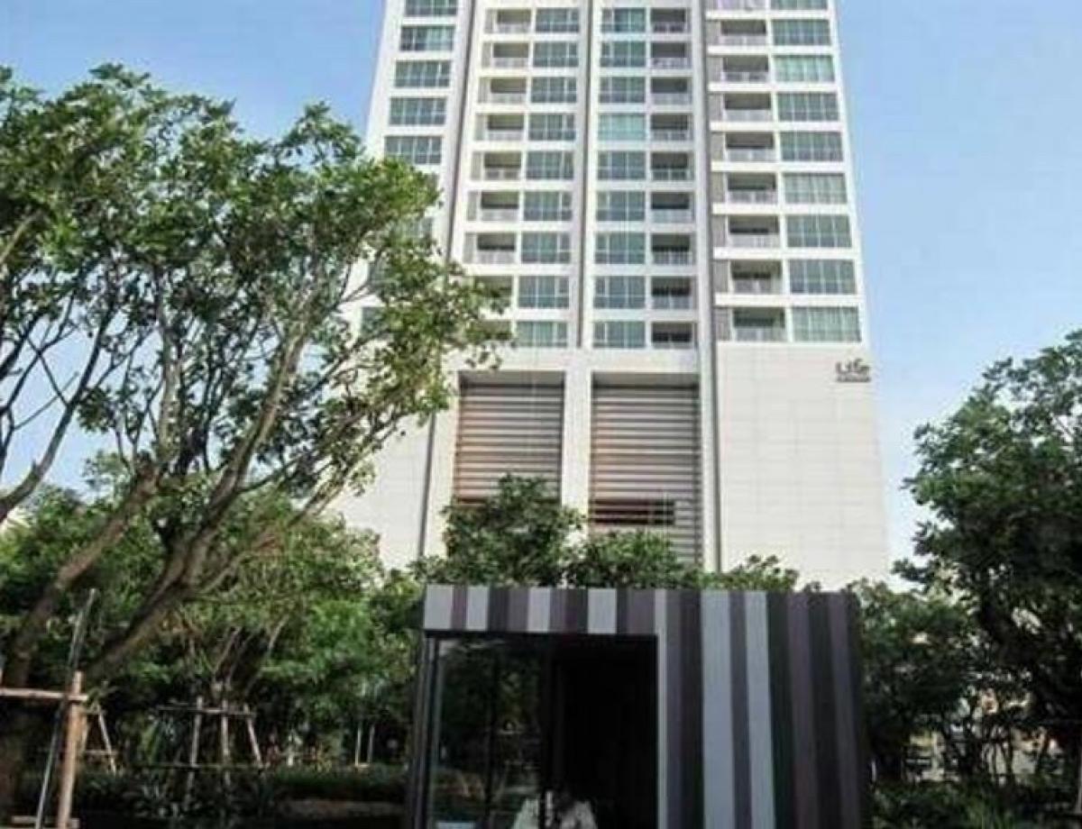 For SaleCondoLadprao, Central Ladprao : Condo for sale life @ ladprao 18, size 45 sq m, price 3,990,000 baht, if interested call to make an appointment 0808144488