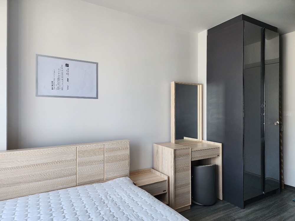 For RentCondoSiam Paragon ,Chulalongkorn,Samyan : Ideo Chula - Samyan【𝐑𝐄𝐍𝐓】🔥Minimalist room with lots of storage space. Fully furnished Complete central area, close to MRT Sam Yan, ready to move in!! 🔥 Contact Line ID: @hacondo