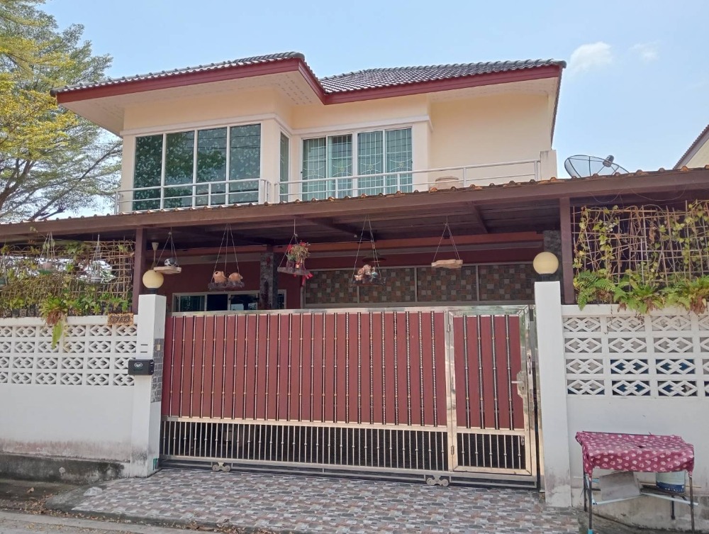 For SaleHousePhutthamonthon, Salaya : Villa Marisa Phutthamonthon Sai 4 / 3 bedrooms (for sale), Villa Marisa Phutthamonthon 4 / 3 Bedrooms (SALE) CREAM1036