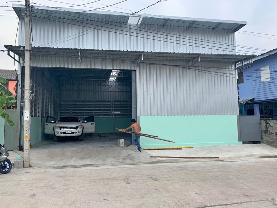 For RentWarehouseRama 2, Bang Khun Thian : Warehouse for rent, usable area 200 sq m., Rama 2, Soi Bang Kradee, Bang Khun Thian, Bangkok