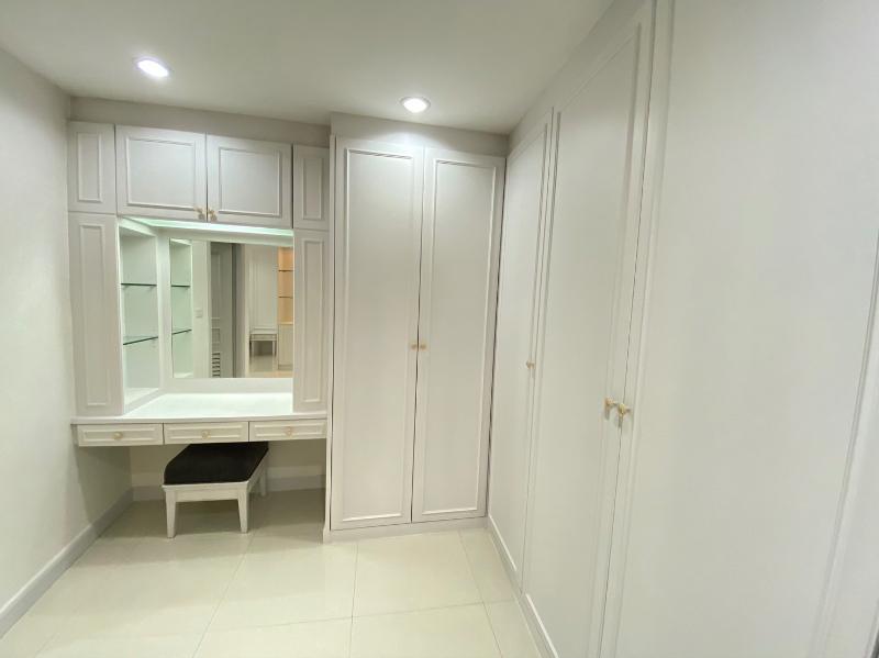 For RentCondoSukhumvit, Asoke, Thonglor : For Rent President Park 3 Bedroom 3 Bathroom 260 sqm