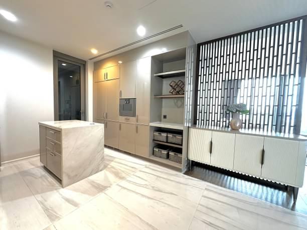 For RentCondoSukhumvit, Asoke, Thonglor : For Rent Kraam Sukhumvit 26 2 Bedroom 2 Bathroom 110 sqm