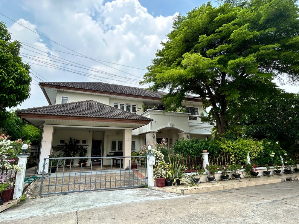 For RentHouseMin Buri, Romklao : Single house for rent, Perfect Place Village, Ramkhamhaeng 164, spacious house, near Ris