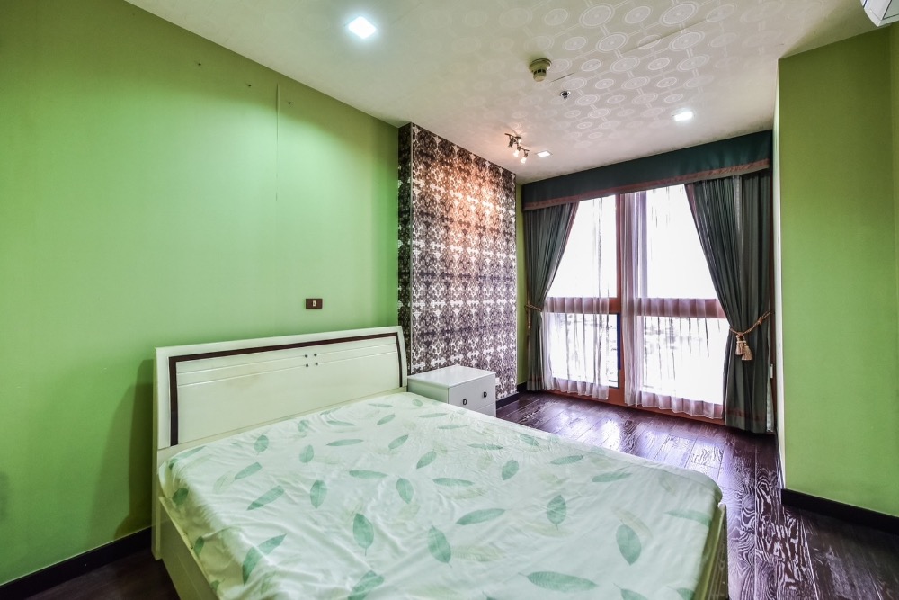 For RentCondoRatchathewi,Phayathai : Ideo Q Phayathai 【𝐑𝐄𝐍𝐓】🔥2 large bedrooms!! Wide, bright colors, fully furnished, near BTS/ARL Phaya Thai, ready to move in!! 🔥Contact Line ID: @hacondo