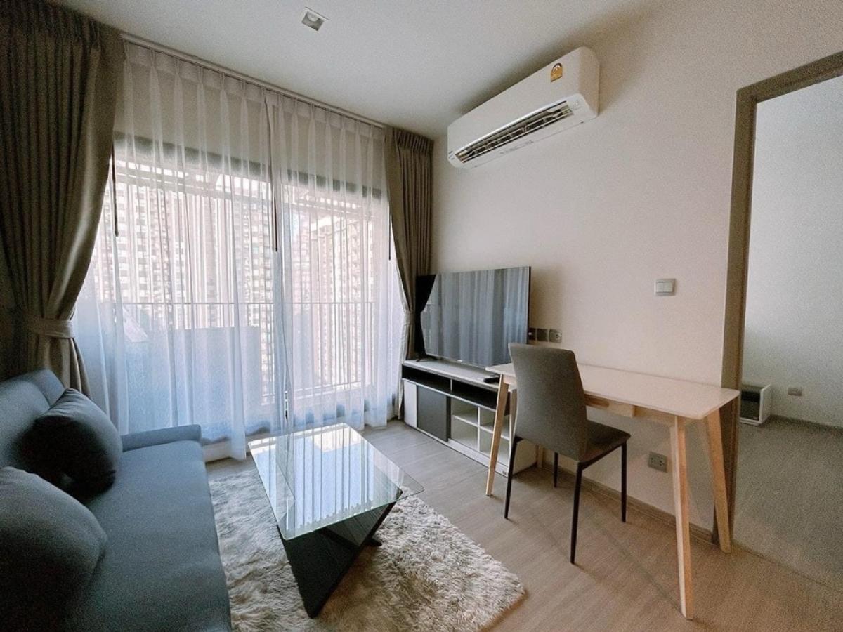 For RentCondoRama9, Petchburi, RCA : 🔥Urgent rent🔥 Life Asoke Hype Condo, 1 bedroom, 1 living room, 1 bathroom, 1 kitchen, 33 sq m., 35th floor, fully furnished, ready to move in