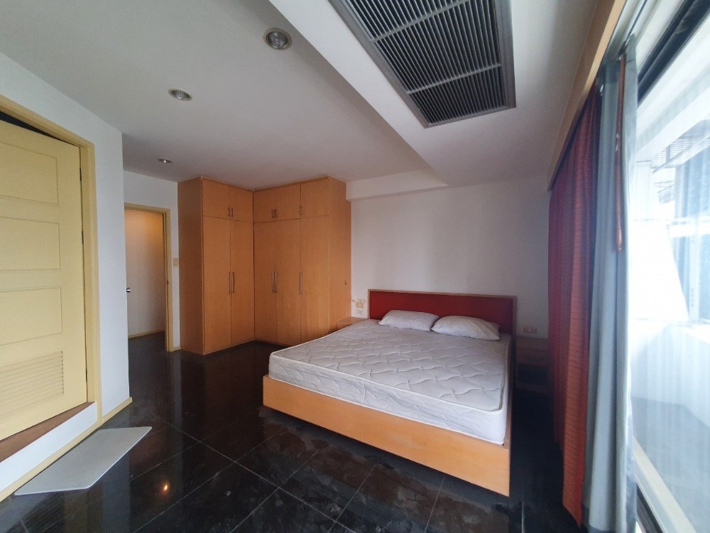 For SaleCondoSilom, Saladaeng, Bangrak : S-DIMT101 Condo for sale, Diamond Tower, 15th floor, size 171 sq m., 3 bedrooms, 4 bathrooms, 15.66 million 064-959-8900