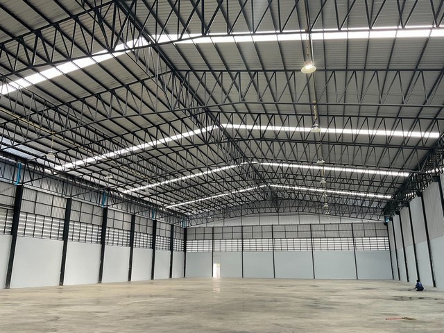 For RentFactoryMahachai Samut Sakhon : RK477 Newly built warehouse for rent, 1,540 sq m, square meters, office building 360 sq m, Don Kai Dee, Samut Sakhon.