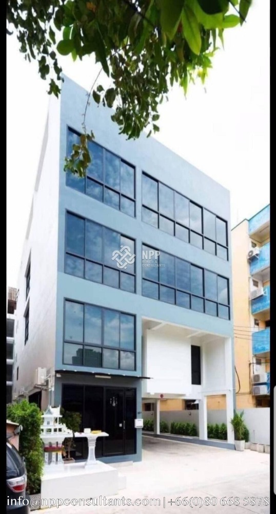 For SaleOfficeRatchadapisek, Huaikwang, Suttisan : Building for business : 5 storey Office building