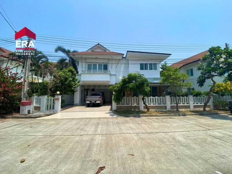 For SaleHousePattaya, Bangsaen, Chonburi : Single house for sale, Casa Luna, Bang Phra, Chonburi, with swimming pool by the sea.