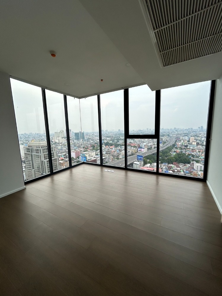 For SaleCondoSiam Paragon ,Chulalongkorn,Samyan : New Penthouse Duplex for sale, Cooper SIAM (Cooper Siam), registered for business, near Siam, Chula, Banthat Thong.