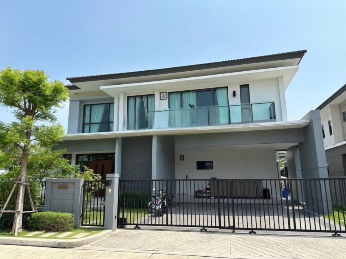 For SaleHousePhutthamonthon, Salaya : 2-storey detached house for sale, The City Borommaratchachonnani-Thawi Watthana, area 117 square wah, large back plot. Decorate the house according to Feng Shui principles, ready to move in