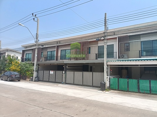 For SaleTownhouseLadkrabang, Suwannaphum Airport : The Connect 34 Village, On Nut Wongwaen, THE CONNECT 34, urgent sale, 2-story townhome, area 21.20 sq m, good location, near AIRPORT LINK Lat Krabang.