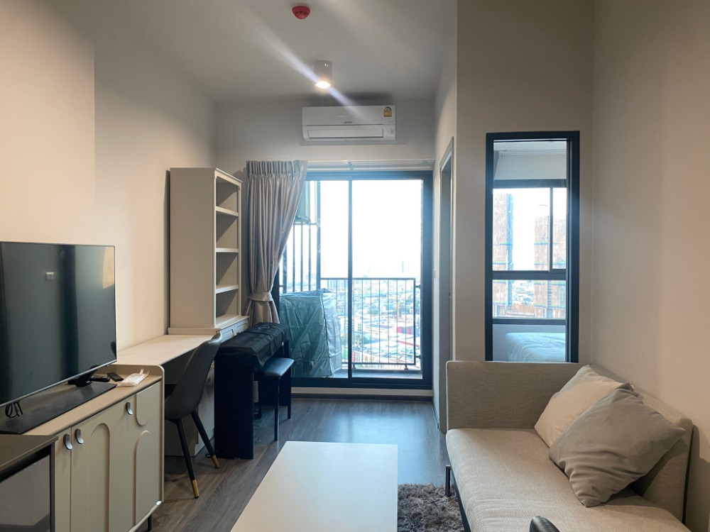 ขายคอนโดสยาม จุฬา สามย่าน : Resale Ideo chula samyan 1br 34.82sq.m. ชั้นสูง พร้อมผู้เช่า เพียง 6.99mb. Tel. 0957615782