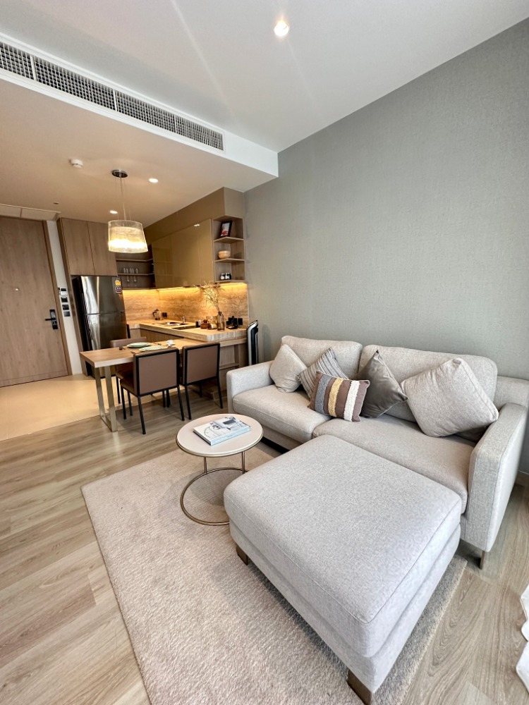 For RentCondoSukhumvit, Asoke, Thonglor : Condo for rent, The sky thonglor 25, Pet friendly, good service, beautifully decorated room, ready to move in.