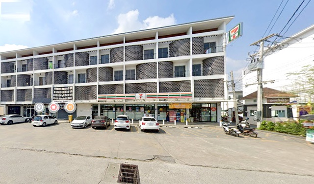 For RentShophousePathum Thani,Rangsit, Thammasat : BTS KhuKhot 2km. Commercial building for rent 4floors cafe style 20sq.wa. 235sq.m. Sapphan Market.