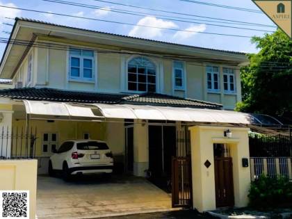 For RentHouseLadkrabang, Suwannaphum Airport : [For Rent] Detached House in Golden Nakara Village, Motorway-Rama 9