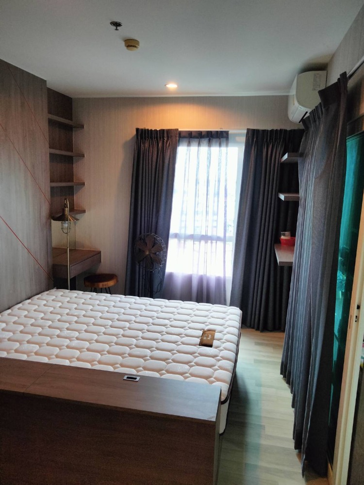 For RentCondoSathorn, Narathiwat : Beautiful built-in room for rent, The Key Sathorn-Charoenrat, 9th floor, special price.