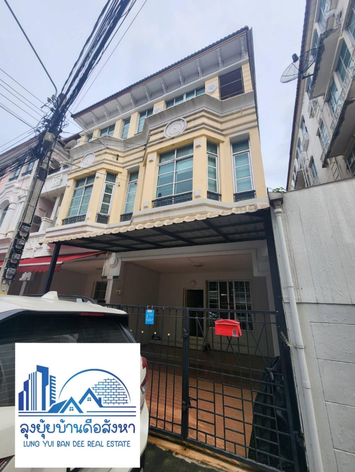 For RentTownhouseSapankwai,Jatujak : Townhome for rent, Baan Klang Muang, The Paris Ratchavipha, good location, next to Vibhavadi Road 🧑‍🎄🎊💫