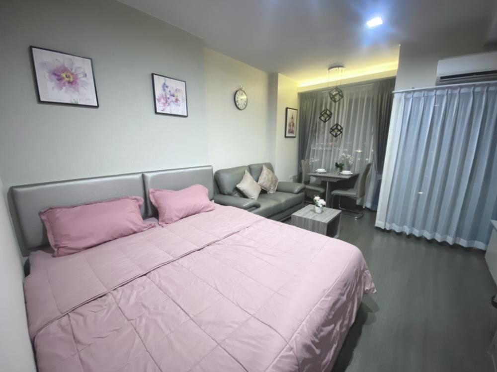 For RentCondoOnnut, Udomsuk : For rent Ideo Sukhumvit 93 (next to BTS Bang Chak) Studio room 25.53 sq m. (6 ft. large bed) Building A, 28th floor, swimming pool view, south view, Chao Phraya River view, beautiful room, fully furnished, washing machine included