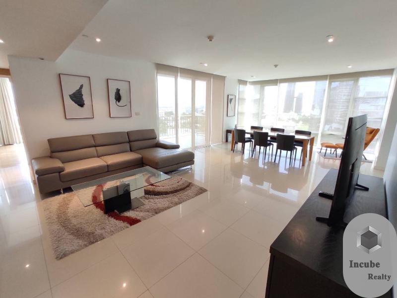 For RentCondoSukhumvit, Asoke, Thonglor : For Rent Fullerton 3 Bedroom 3 Bathroom 170 sqm