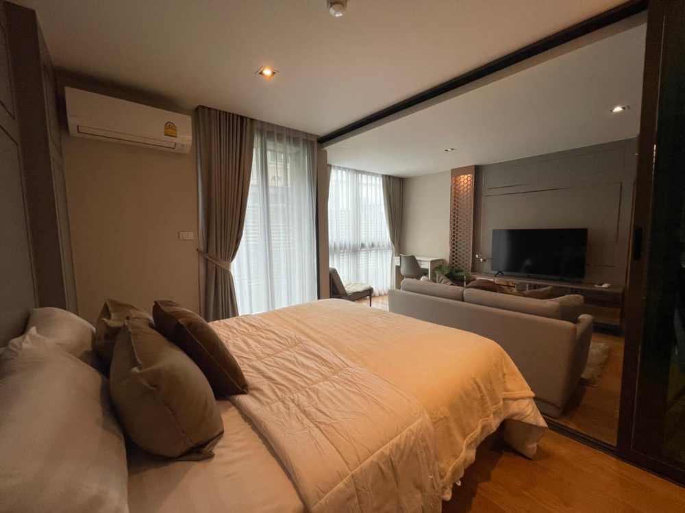 For SaleCondoSiam Paragon ,Chulalongkorn,Samyan : Altitude Define【𝐒𝐄𝐋𝐋 & 𝐑𝐄𝐍𝐓】🔥Luxurious room, beautifully decorated, brand new, airy, livable, fully furnished, near MRT Samyan, ready to move in in June 25!! 🔥Contact Line ID: @hacondo