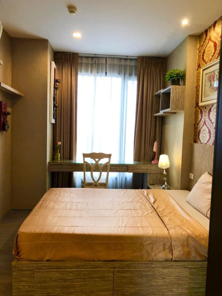 For SaleCondoWongwianyai, Charoennakor : Condo for sale Nye by Sansiri, 29th floor, 1 bedroom, 37 sqm., corner room, excellent condition, Chao Phraya River, near BTS Wongwian Yai.