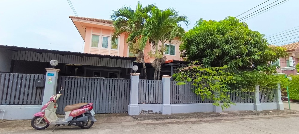 For SaleOfficePathum Thani,Rangsit, Thammasat : Single house for sale, 61 sq m., Pruksa Village 1. Close to amenities Wealthy fresh market mall