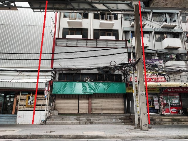 For RentShophouseLadprao101, Happy Land, The Mall Bang Kapi : Twin building for rent, next to BTS, Lam Sali Intersection, home office, chill-out restaurant, 600 sq m, with parking.