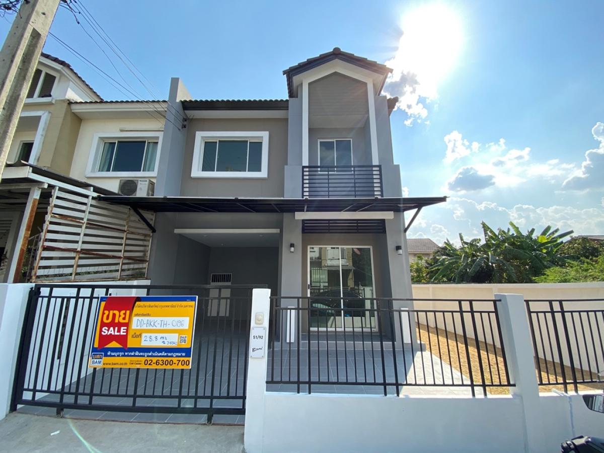 For SaleTownhouseLadkrabang, Suwannaphum Airport : 💝 Townhouse Khlong Song Ton Nun, special price! 💝