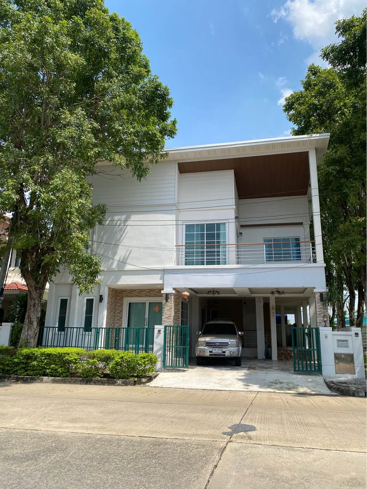 For RentHouseNonthaburi, Bang Yai, Bangbuathong : House for rent, Chalada Village, Wat Lat Pla Duk, 4 bedrooms, 4 bathrooms, new house, ready to move in, near Central Westgate