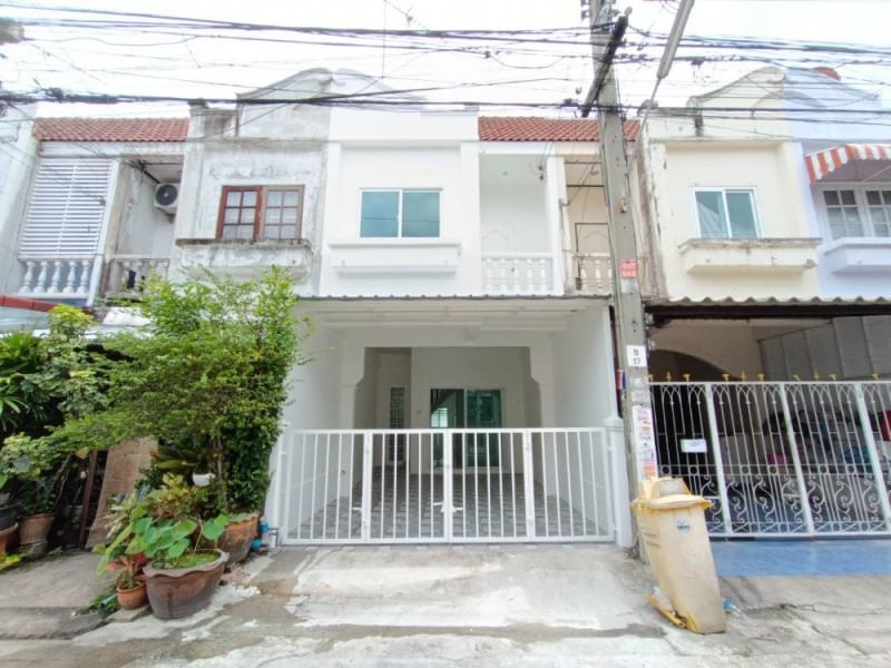 For SaleTownhouseNawamin, Ramindra : Townhouse for sale, Nattakan 3-5 Phahon Yothin 52, renovated, ready to move in, near Ying Charoen Market, Saphan Mai BTS