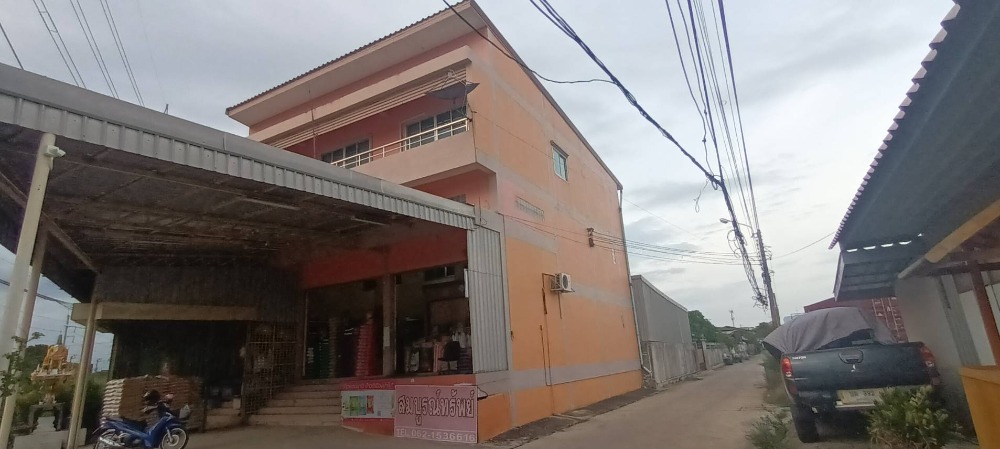 For SaleShophouseSamut Prakan,Samrong : Commercial building for sale, 3 units, commercial location