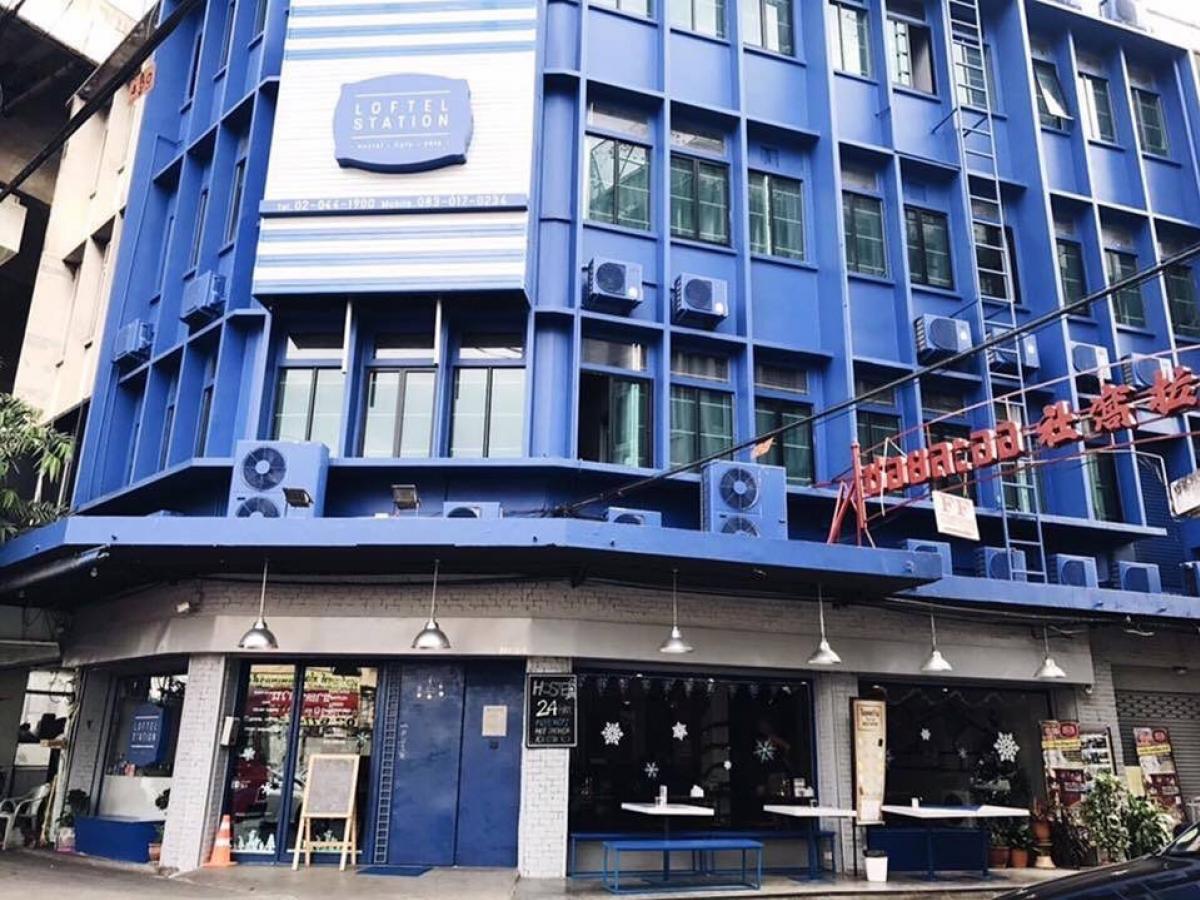 For LeaseholdBusinesses for saleSiam Paragon ,Chulalongkorn,Samyan : Building for sale, fully furnished as shown in the picture, hostel near Hua Lamphong MRT. Can accept 80 customers