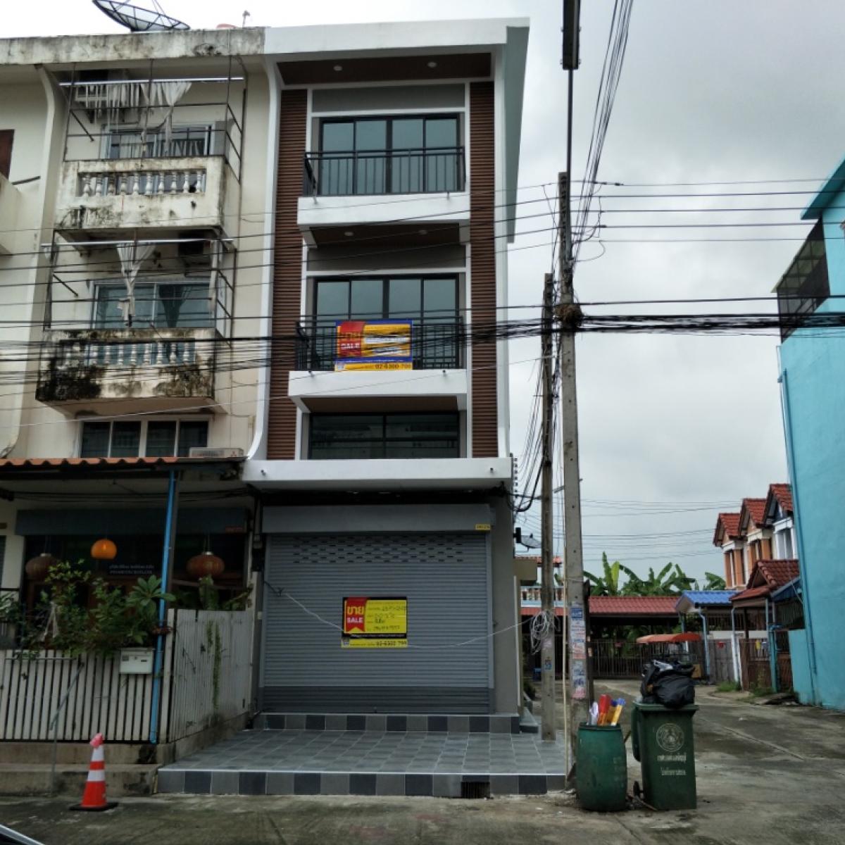 For SaleShophousePathum Thani,Rangsit, Thammasat : 💝 Commercial building, Rangsit, special price! 💝