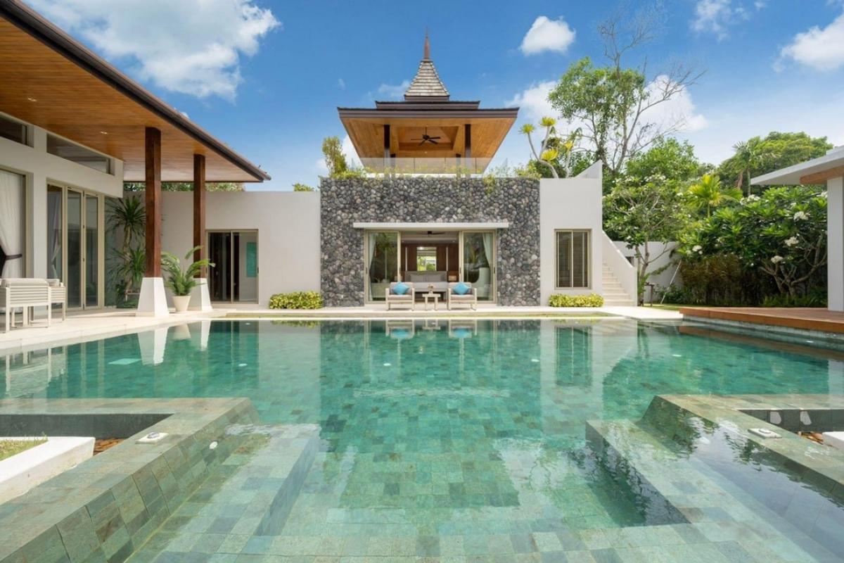 ให้เช่าบ้านภูเก็ต : Rental : Pool villa In Phuket , Bangtao , 4 Beds 6 Bath , 782 sqm 🔥🔥Rental Price : 450,000 THB / Month 🔥🔥#superluxuryhousebkk#Ultraluxurycondo #luxuryhousebangkok #superluxurycondoforsale #realestateagent #realestatethailand#PSLivingMore Information📱Tel :