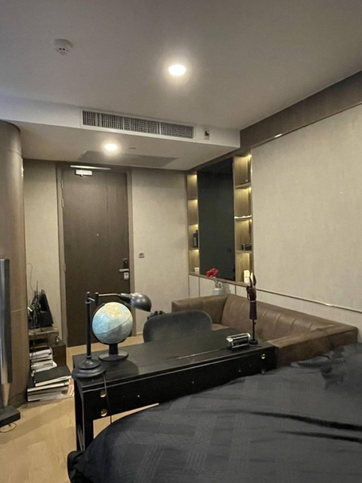 For SaleCondoSiam Paragon ,Chulalongkorn,Samyan : For sale: Ashton Chula, studio room, 37th floor, 6.3 million baht, transfer fee: half each