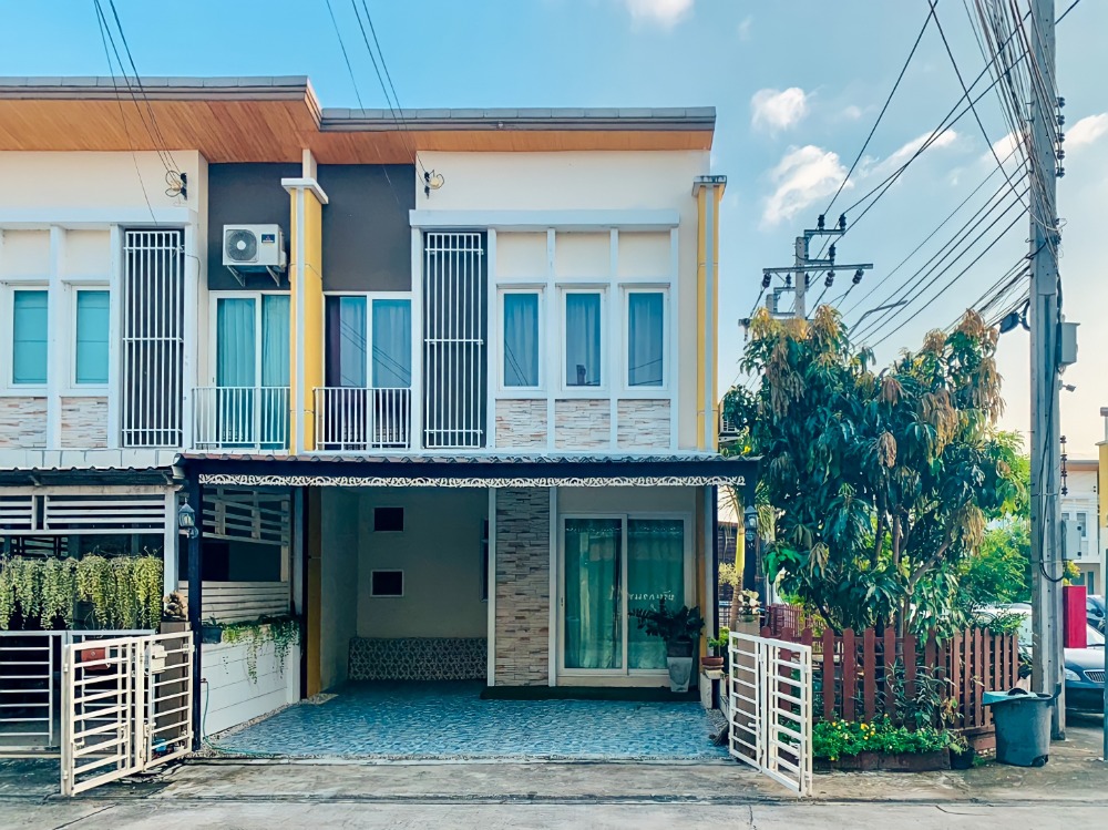 For SaleTownhouseNawamin, Ramindra : Townhome Golden Town Watcharapol - Sukhapiban 5 / 4 bedrooms (for sale), Golden Town Watcharapol - Sukhapiban 5 / Townhome 4 Bedrooms (FOR SALE) TAN093