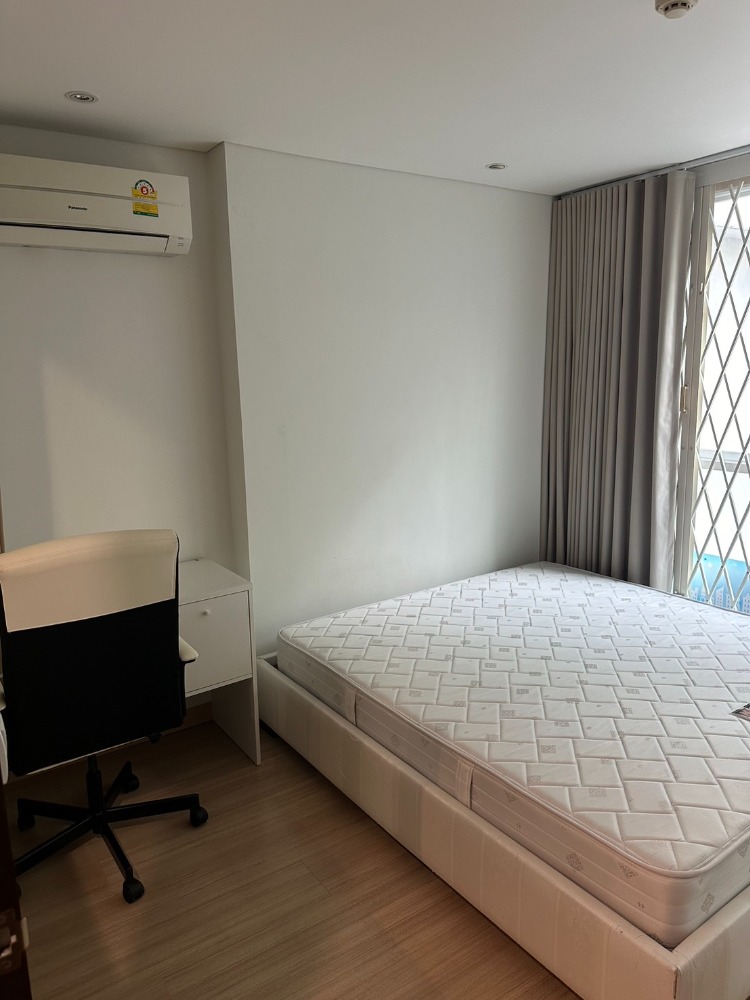 For RentCondoRatchathewi,Phayathai : The Address Pathumwan 【𝐑𝐄𝐍𝐓】🔥Minimalist style condo. Small, comfortable for one person, good central location, close to the famous Siam department store, BTS Ratchathewi, ready to move in. 🔥Contact Line ID: @hacondo